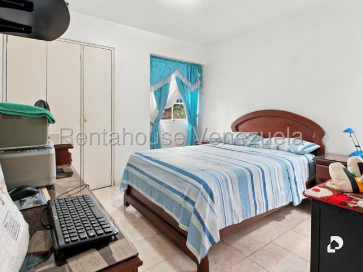 Apartamento en Santa Mónica, Caracas – 8