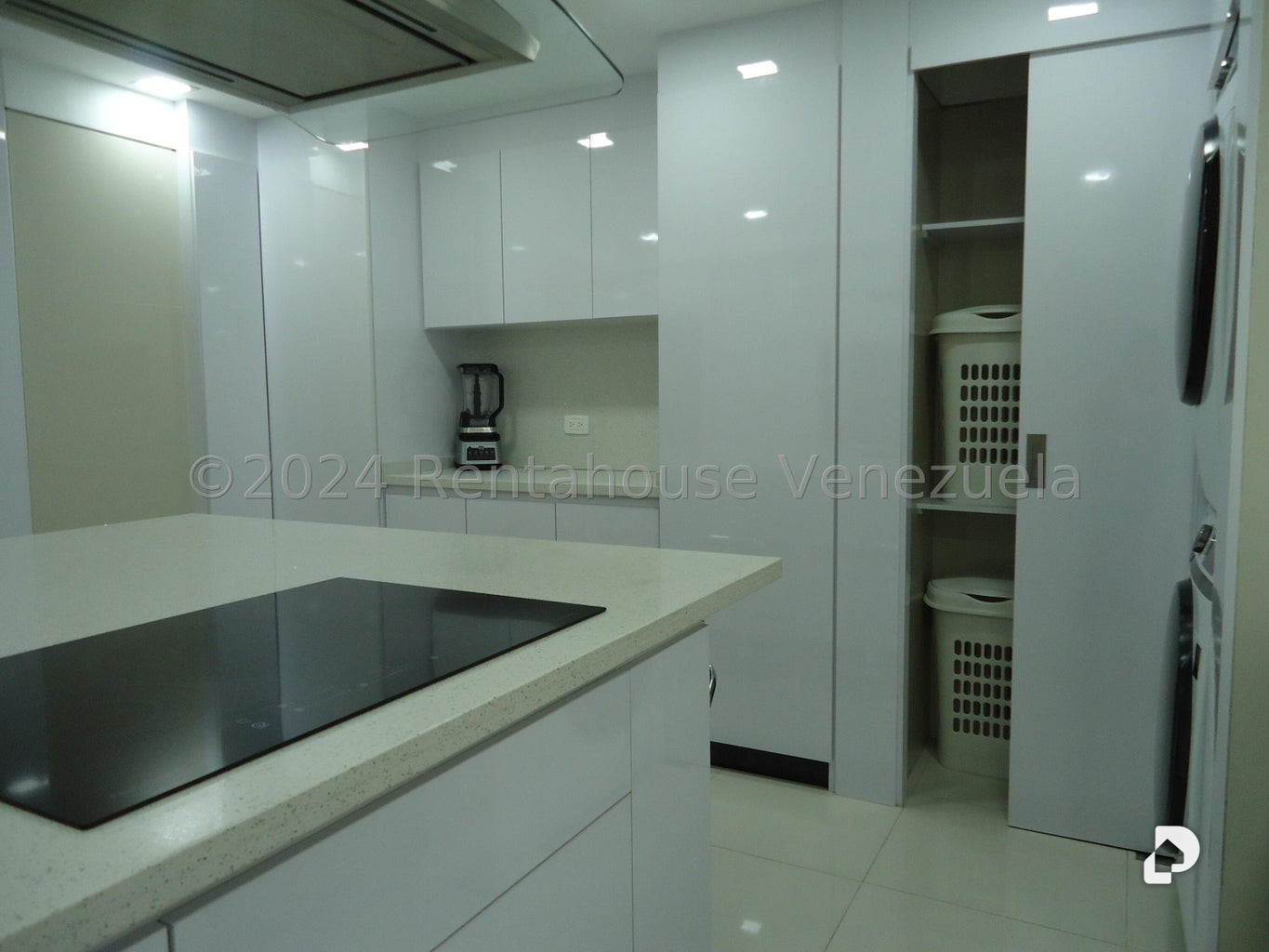 Apartamento en Campo Alegre, Caracas – 17