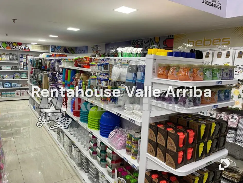 Local comercial en Chuao, Caracas – 10