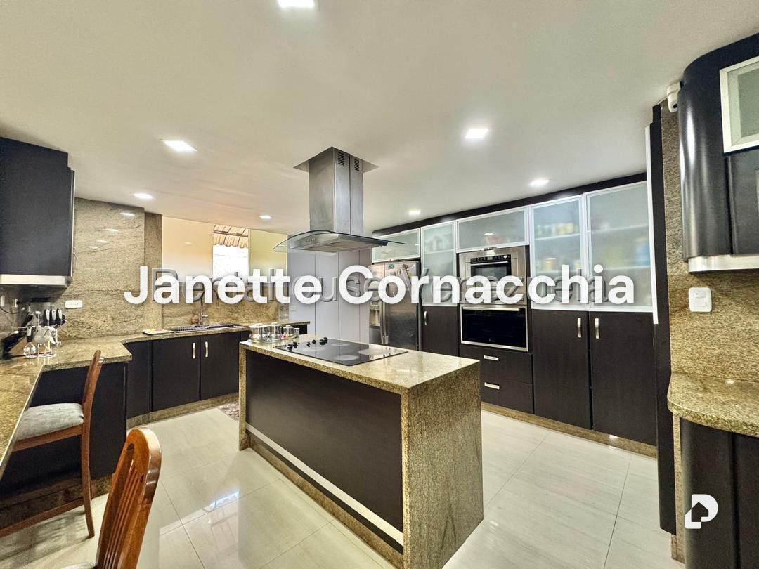 Apartamento en La Urbina, Caracas – 16