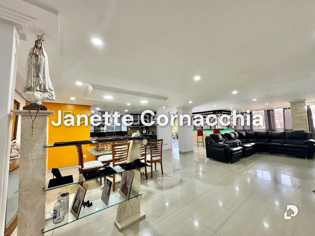 Apartamento en La Urbina, Caracas – 24