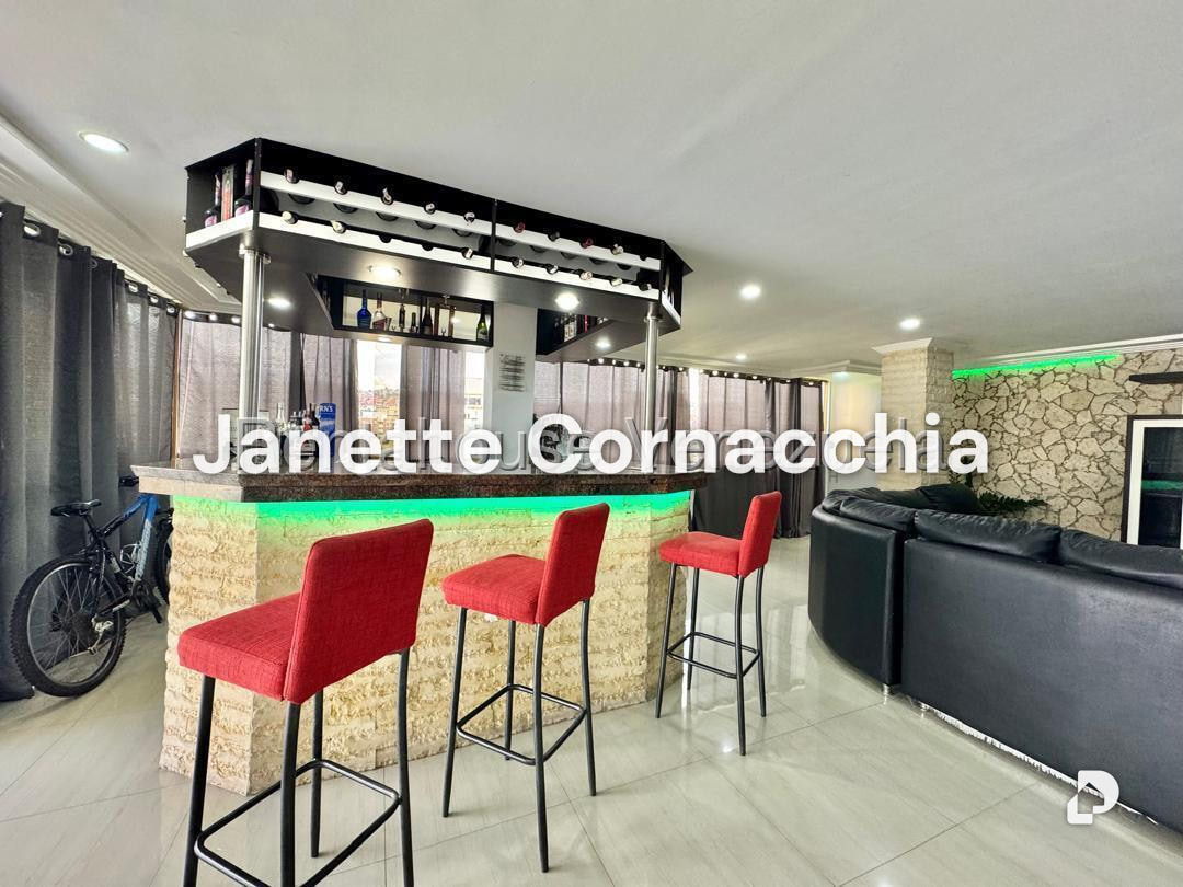 Apartamento en La Urbina, Caracas – 10