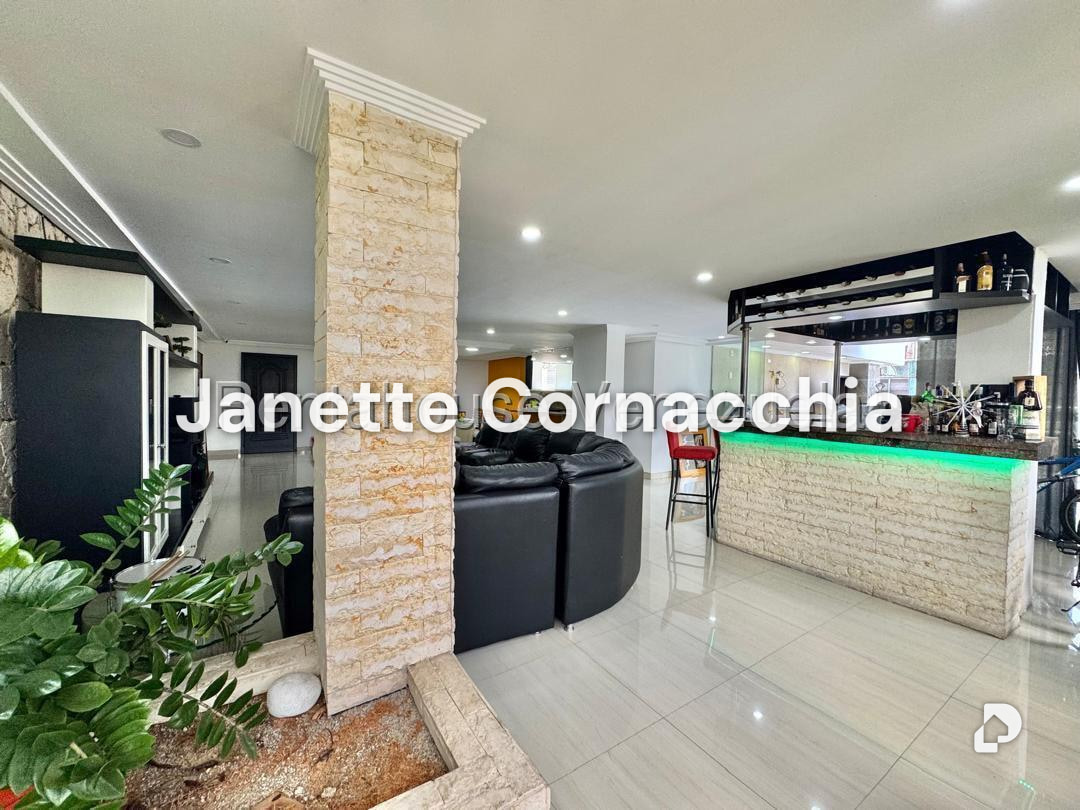Apartamento en La Urbina, Caracas – 8
