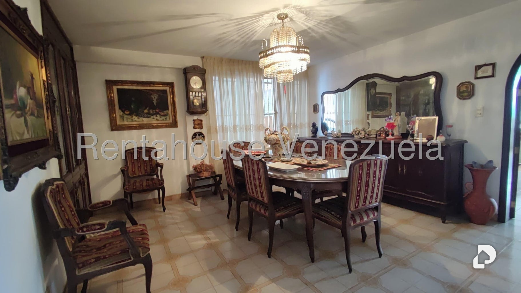 Casa en Alto Prado, Caracas – 10