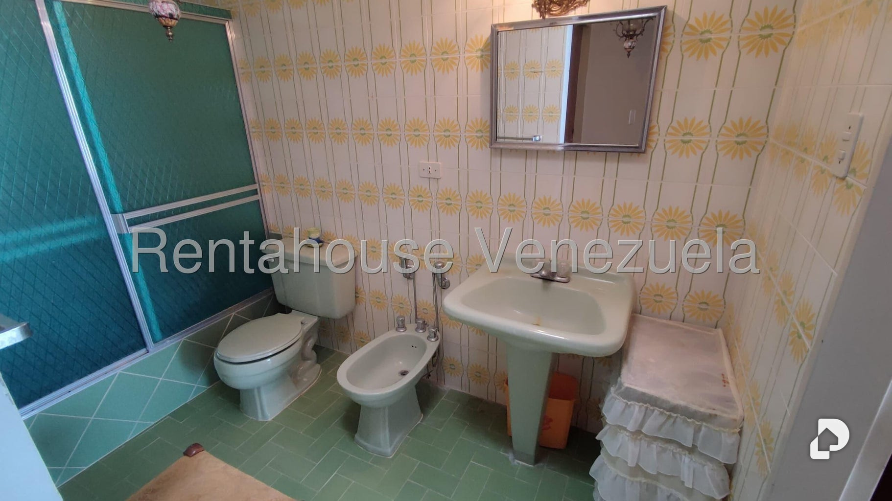 Casa en Alto Prado, Caracas – 26