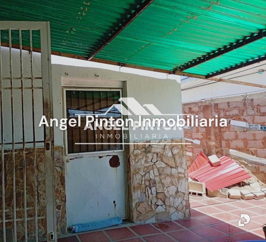 Casa en Avenida Urdaneta, Maracaibo – 4