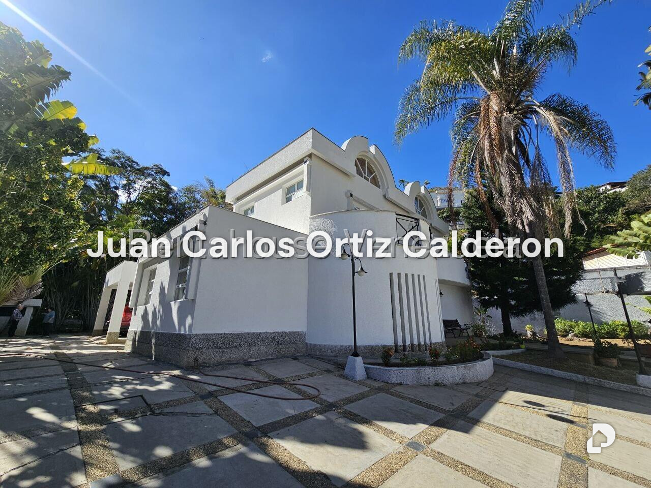 House in Colinas del Tamanaco, Caracas – 4
