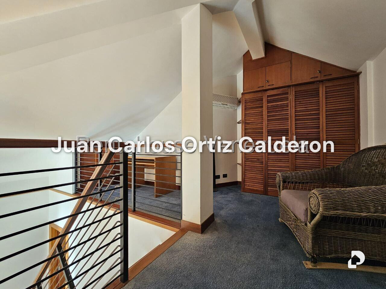 House in Colinas del Tamanaco, Caracas – 25