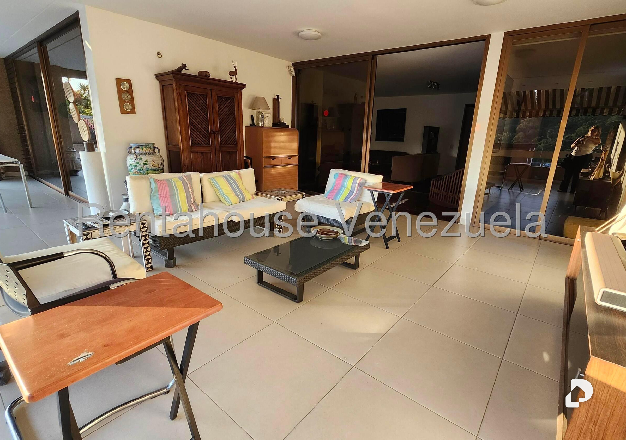 Apartamento en Las Esmeraldas, Caracas – 8