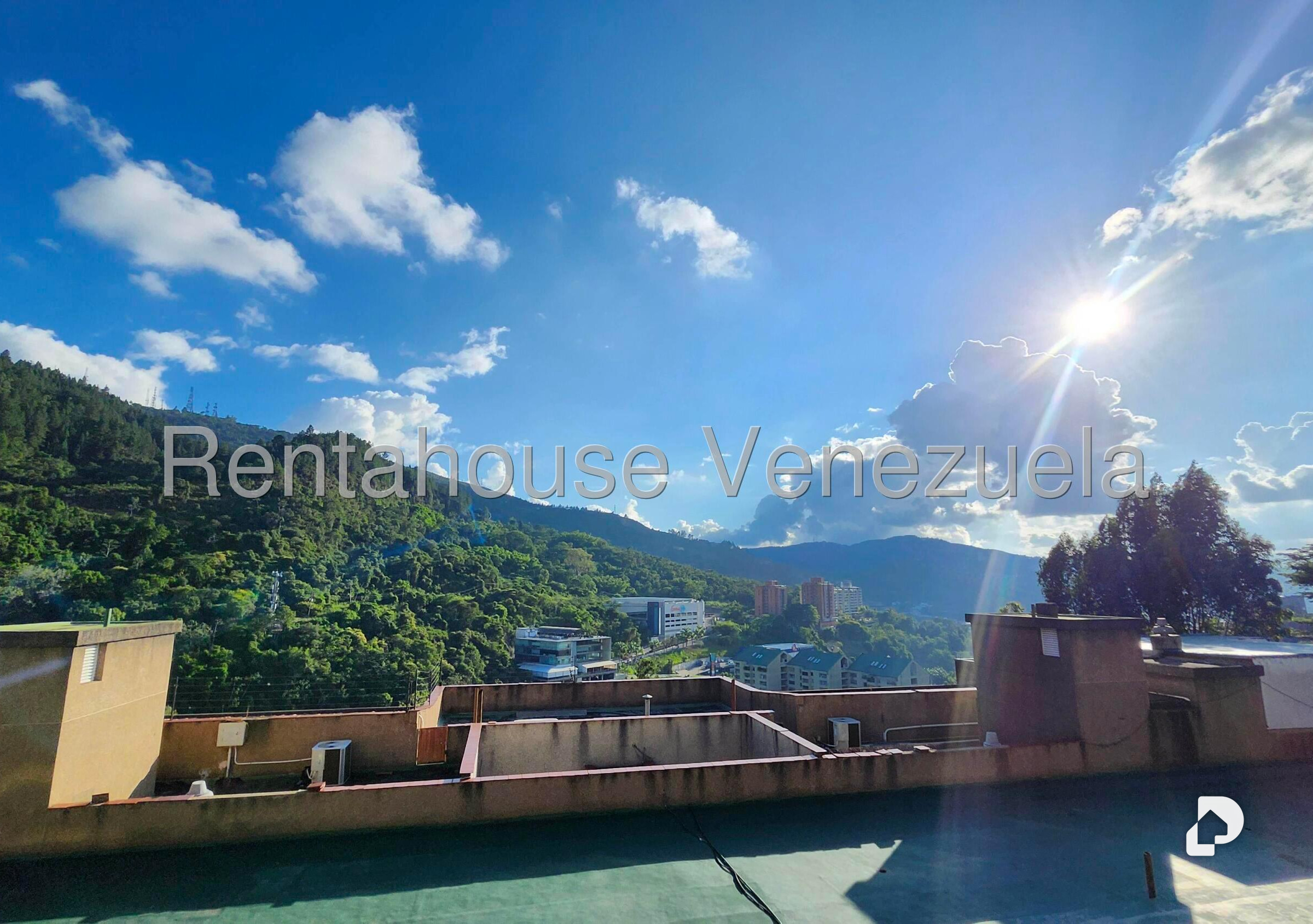 Apartamento en Las Esmeraldas, Caracas – 14