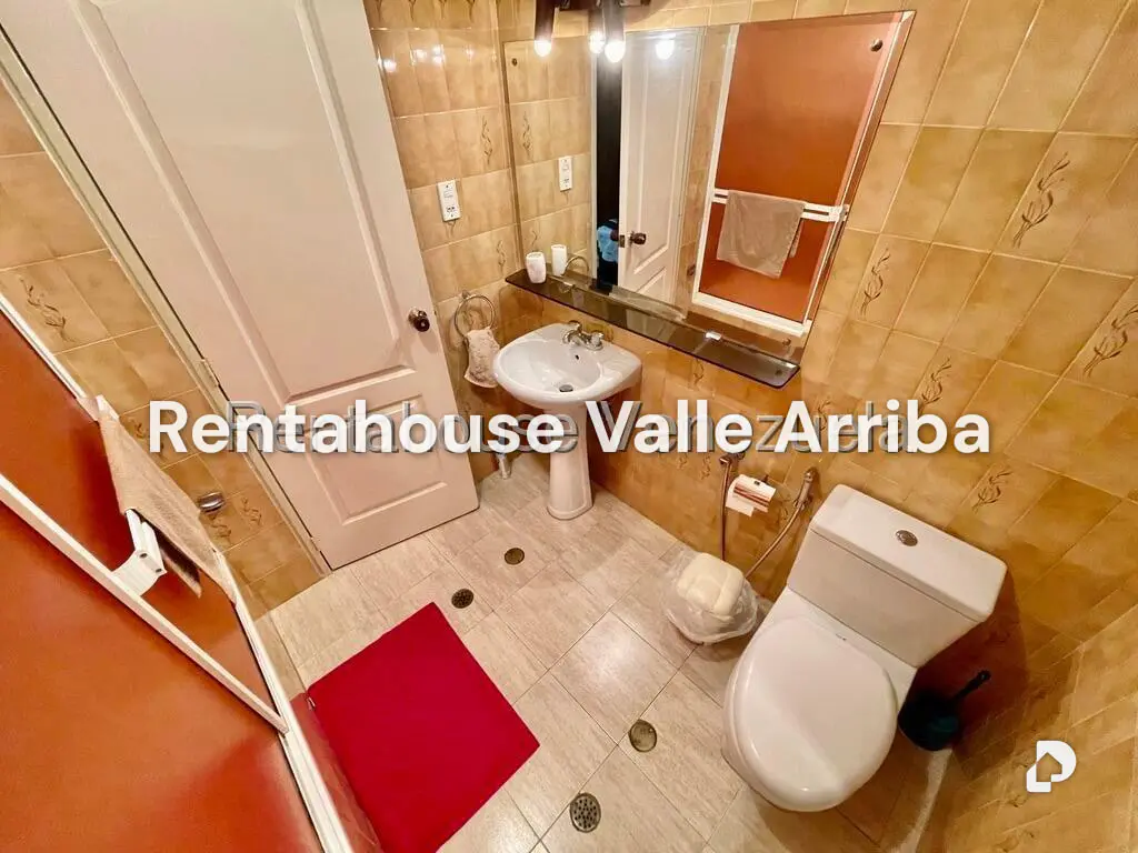 Apartamento en Los Palos Grandes, Caracas – 17