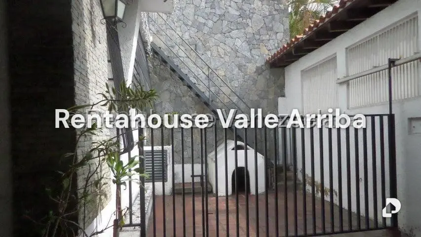 House in Sebucan, Caracas – 18