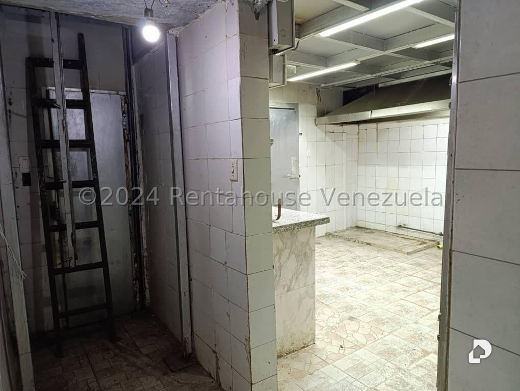 Local comercial en Parroquia Santa Teresa, Caracas