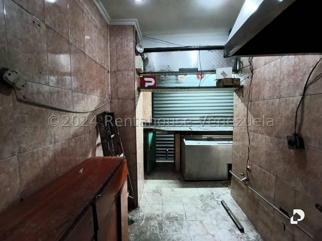 Local comercial en Parroquia Santa Teresa, Caracas