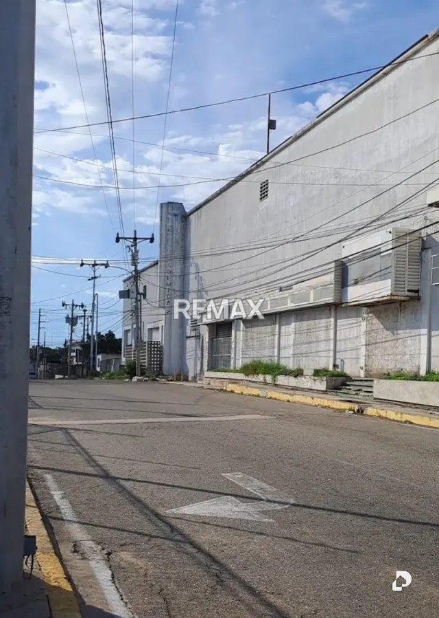 Local comercial en Av 15 Delicias, Maracaibo – 10