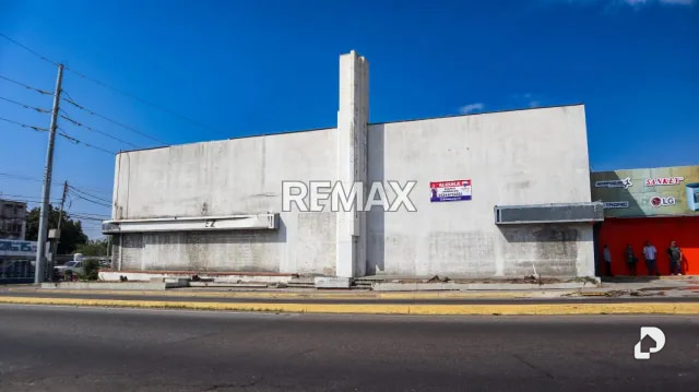Local comercial en Av 15 Delicias, Maracaibo – 9