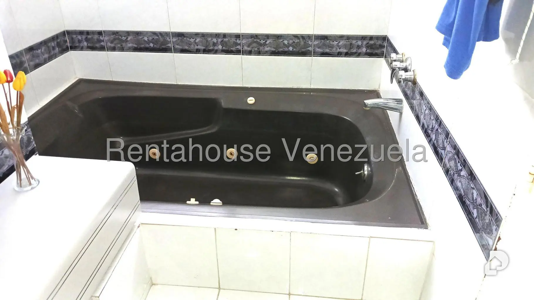 Apartamento en Sorocaima, Caracas – 16