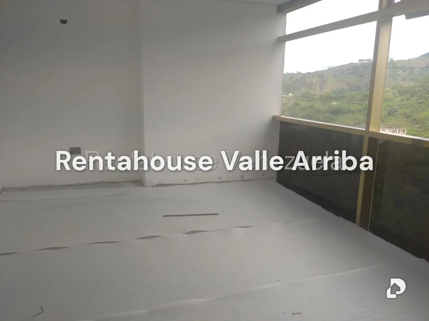 Local comercial en Macaracuay, Caracas – 13