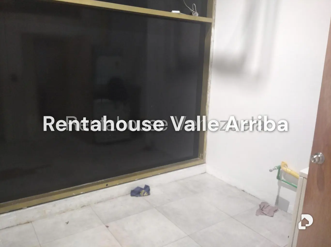 Local comercial en Macaracuay, Caracas – 16