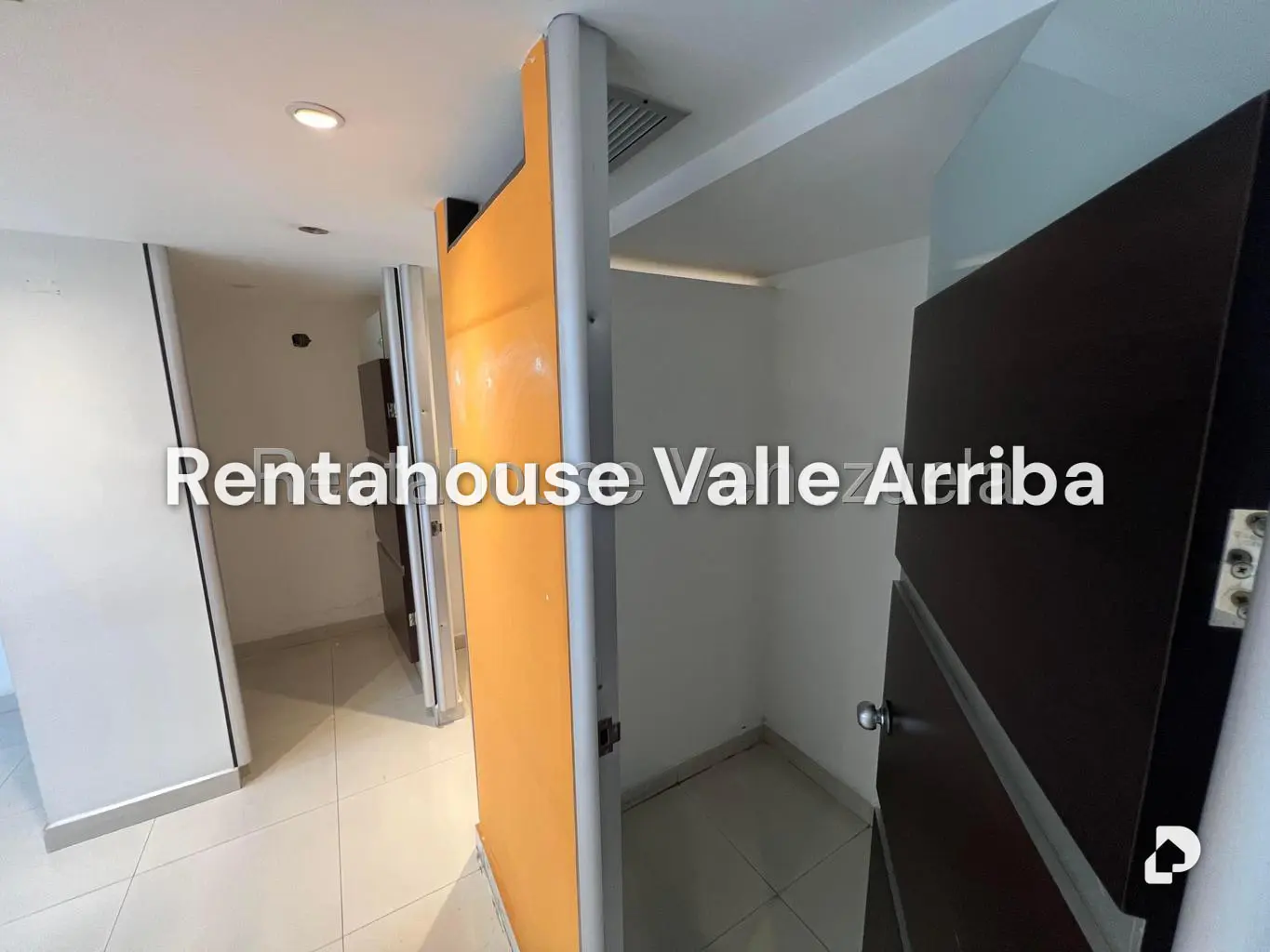 Local comercial en Las Mercedes, Caracas – 6