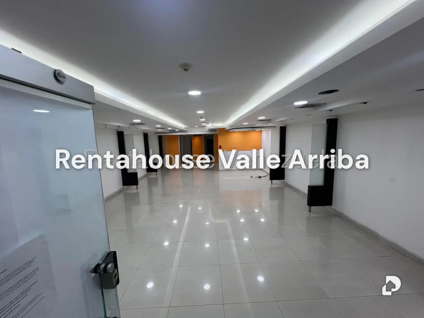 Local comercial en Las Mercedes, Caracas – 2