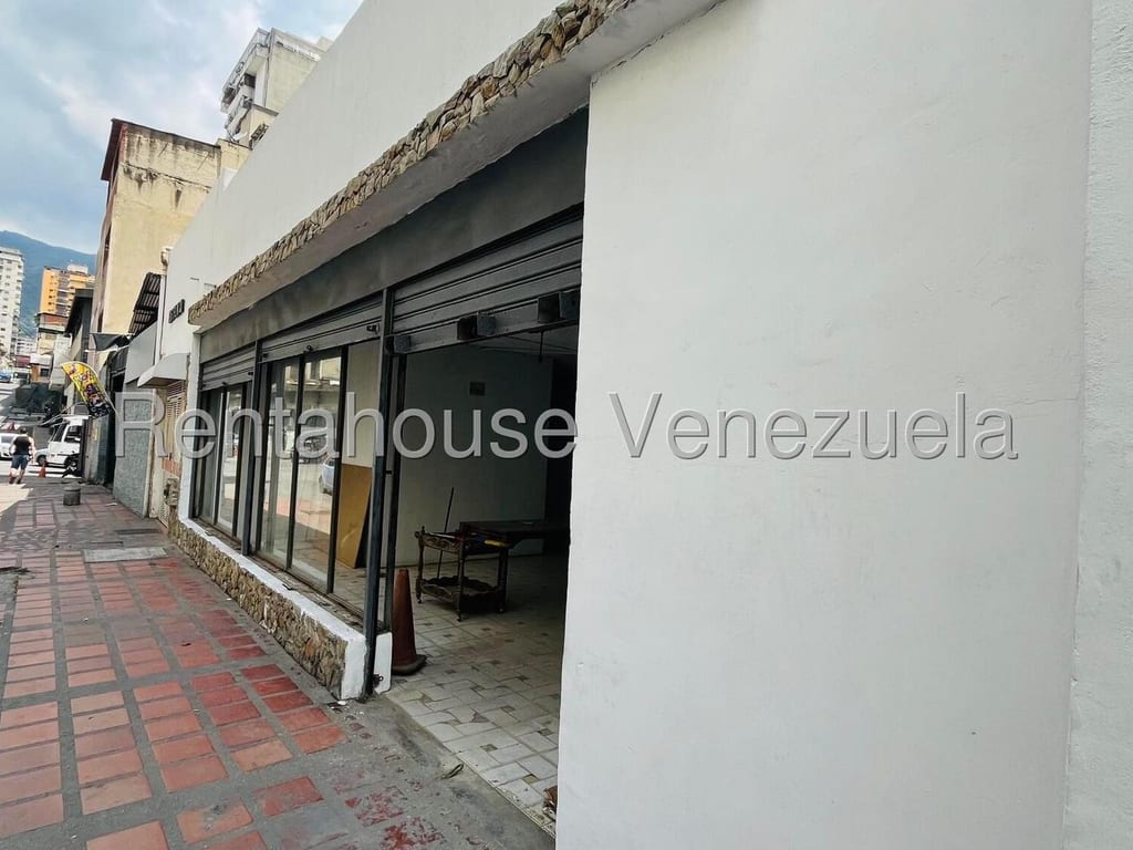 Local comercial en Parroquia La Candelaria, Caracas - 1