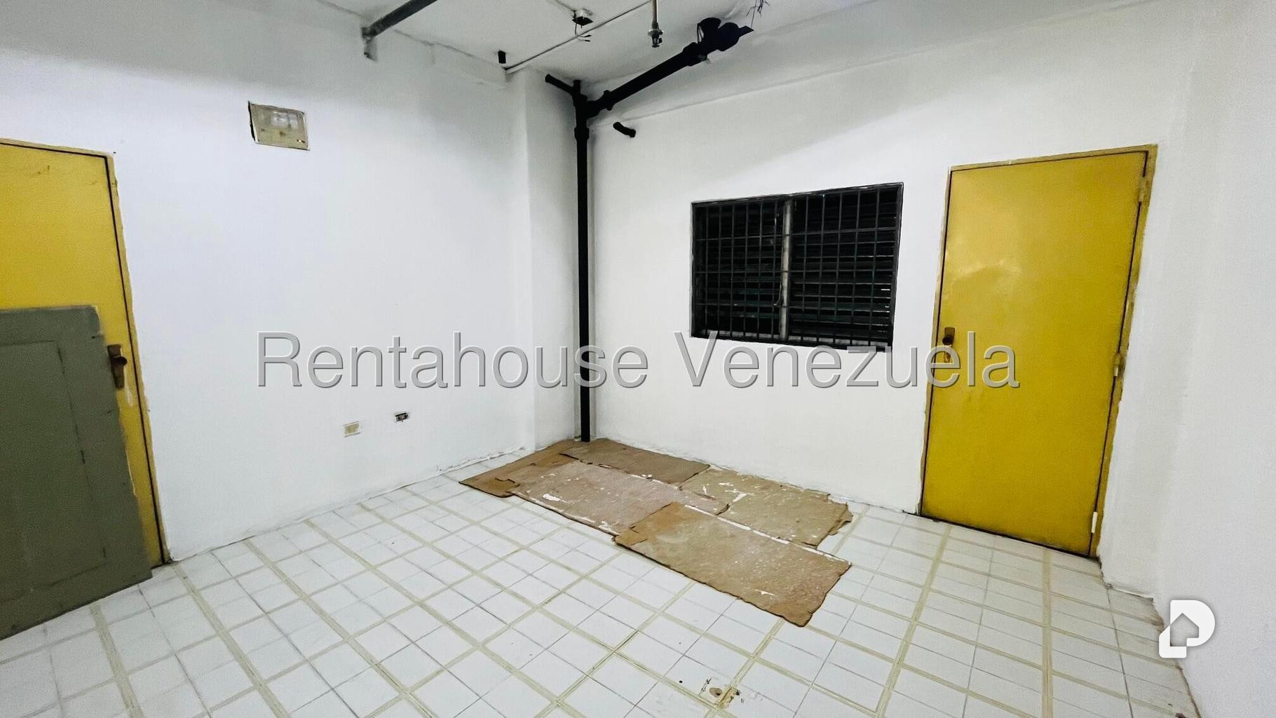 Local comercial en Parroquia La Candelaria, Caracas – 6
