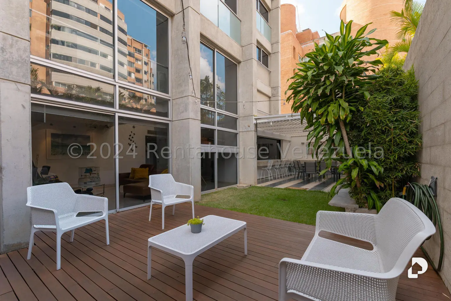 Apartamento en Solar del Hatillo, Caracas – 25