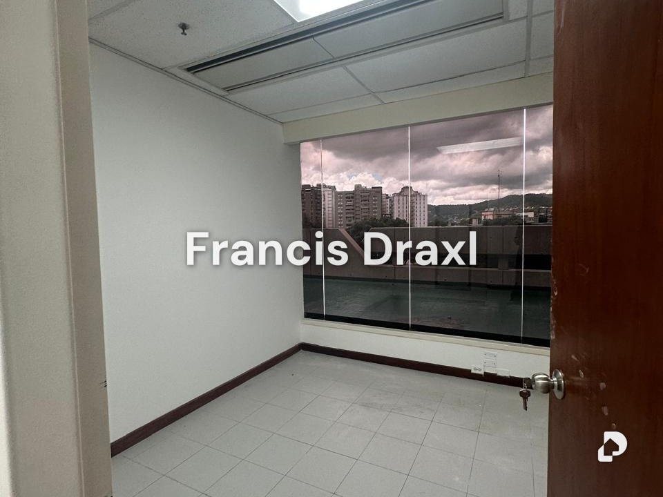Oficina en Prados del Este, Caracas – 8