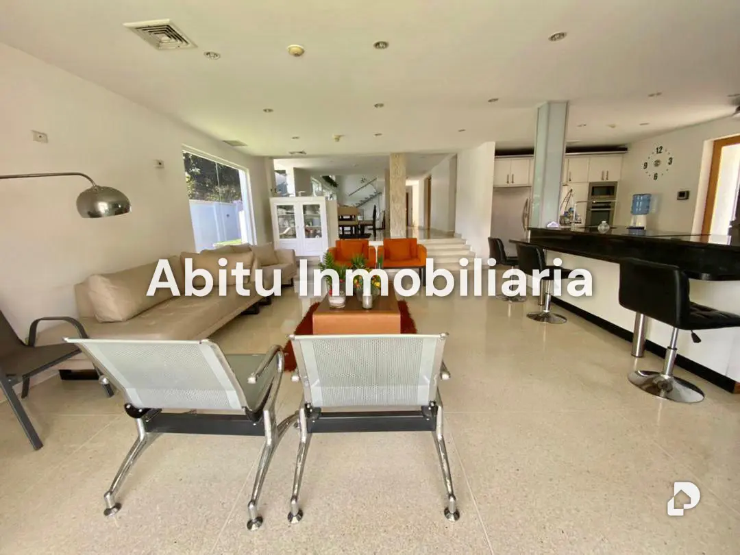 Casa en Prados del Este, Caracas – 4
