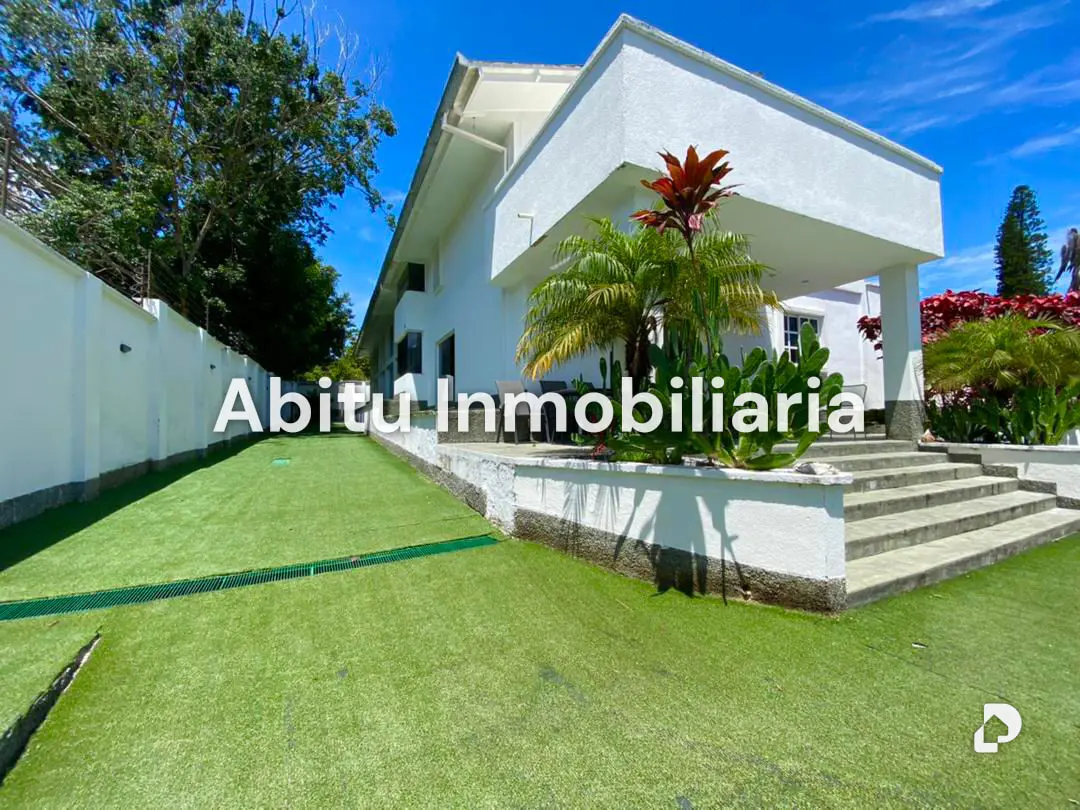 Casa en Prados del Este, Caracas – 1