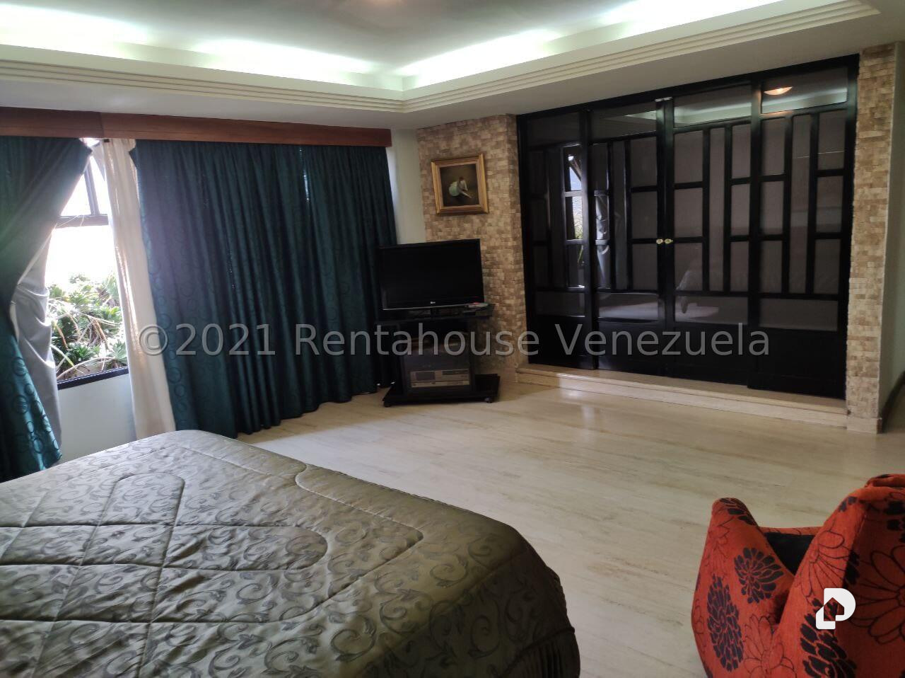 Apartamento en La Florida, Caracas – 21
