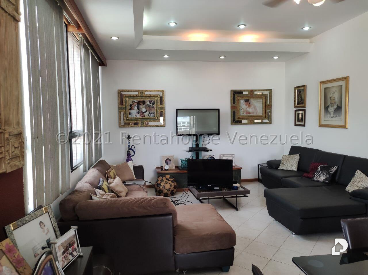 Apartamento en La Florida, Caracas – 12