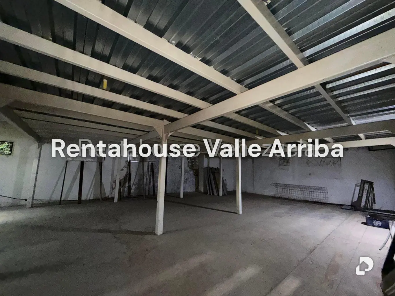Local comercial en Las Acacias, Caracas – 17