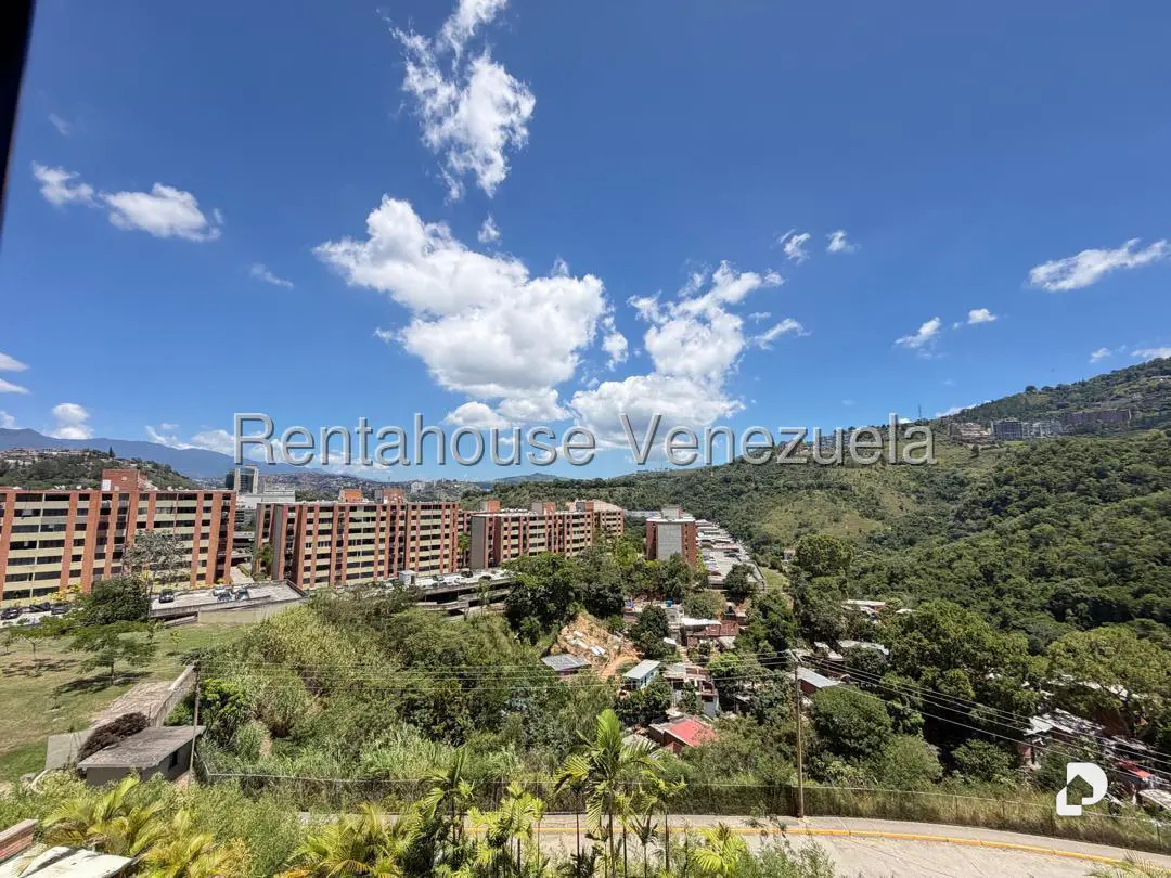 Apartamento en Lomas del Sol, Caracas