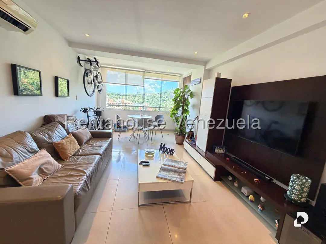 Apartamento en Lomas del Sol, Caracas
