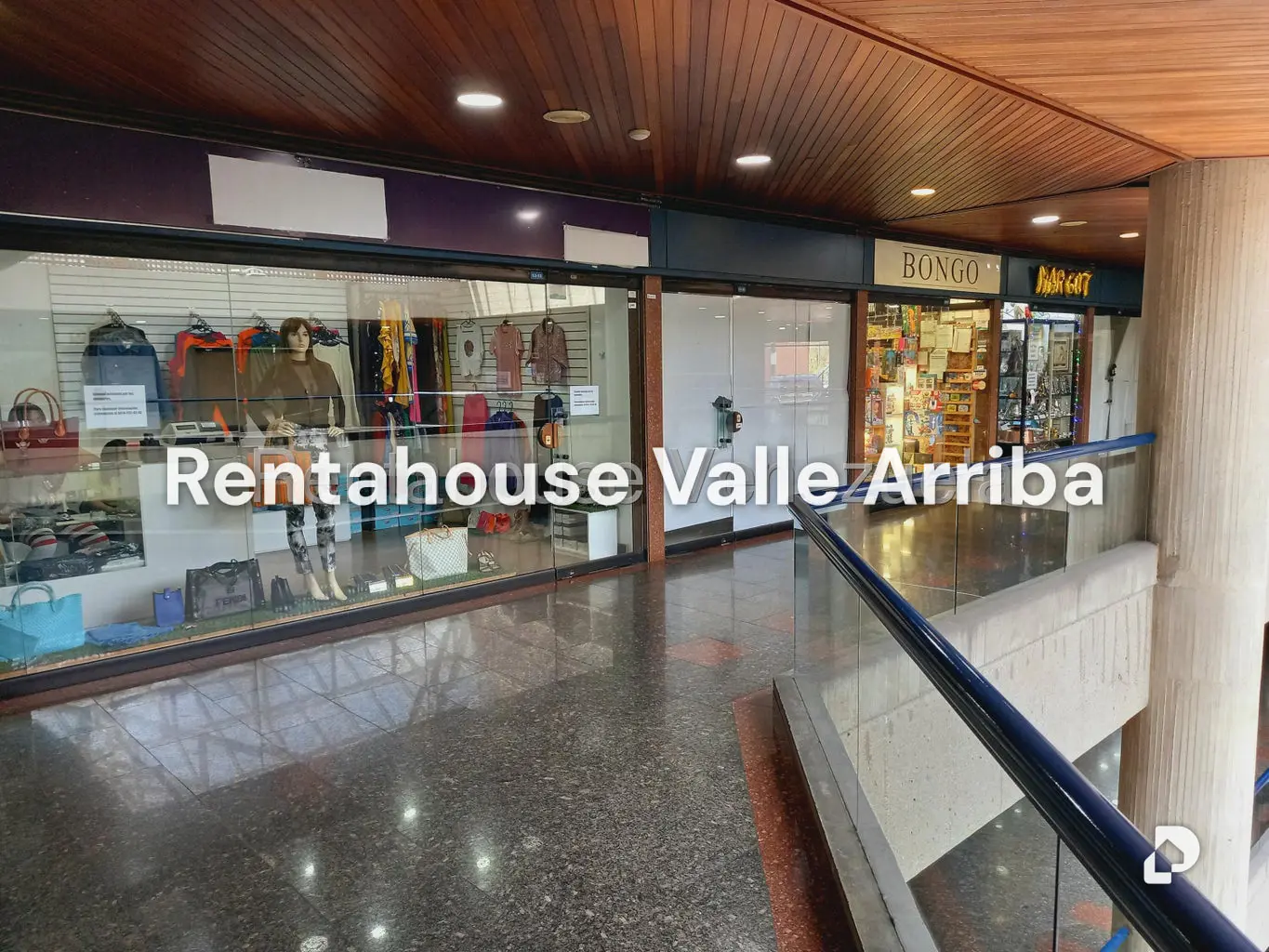 Local comercial en Santa Fe Norte, Caracas – 17