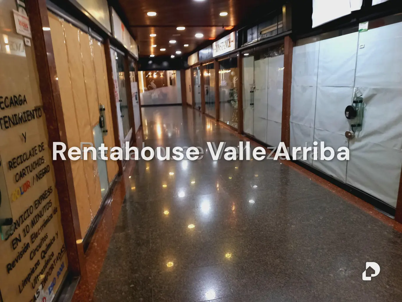 Local comercial en Santa Fe Norte, Caracas – 15