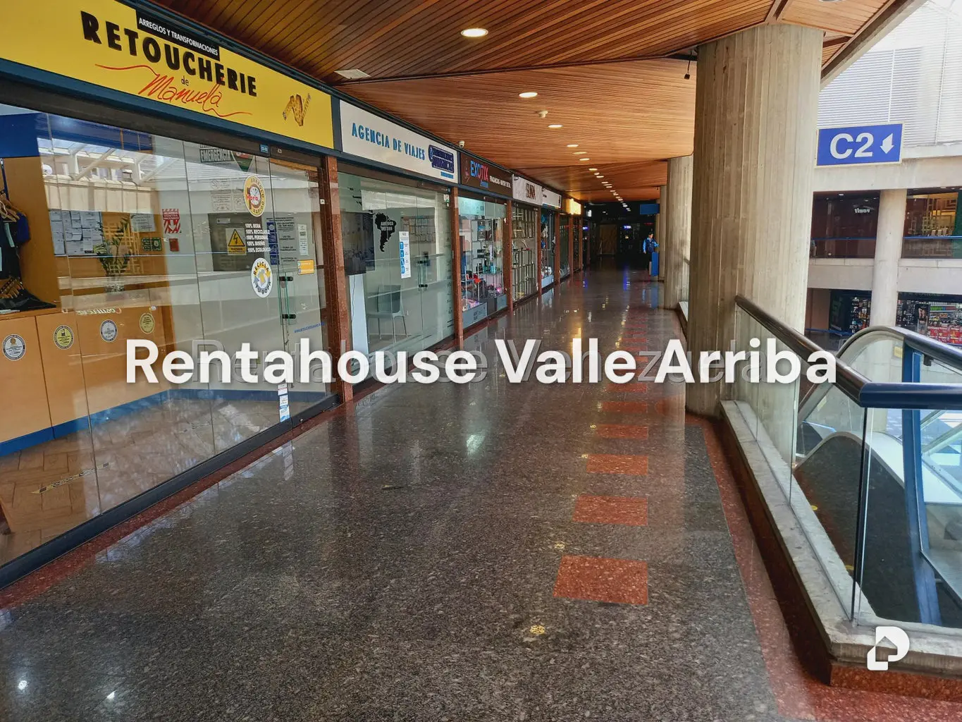 Local comercial en Santa Fe Norte, Caracas – 20