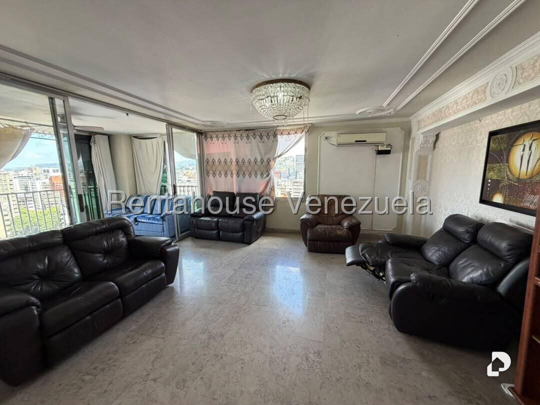 Apartamento en La Florida, Caracas – 6