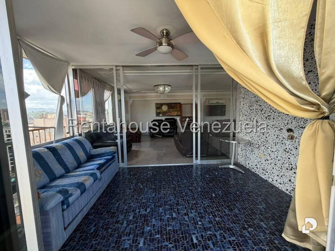 Apartamento en La Florida, Caracas – 8