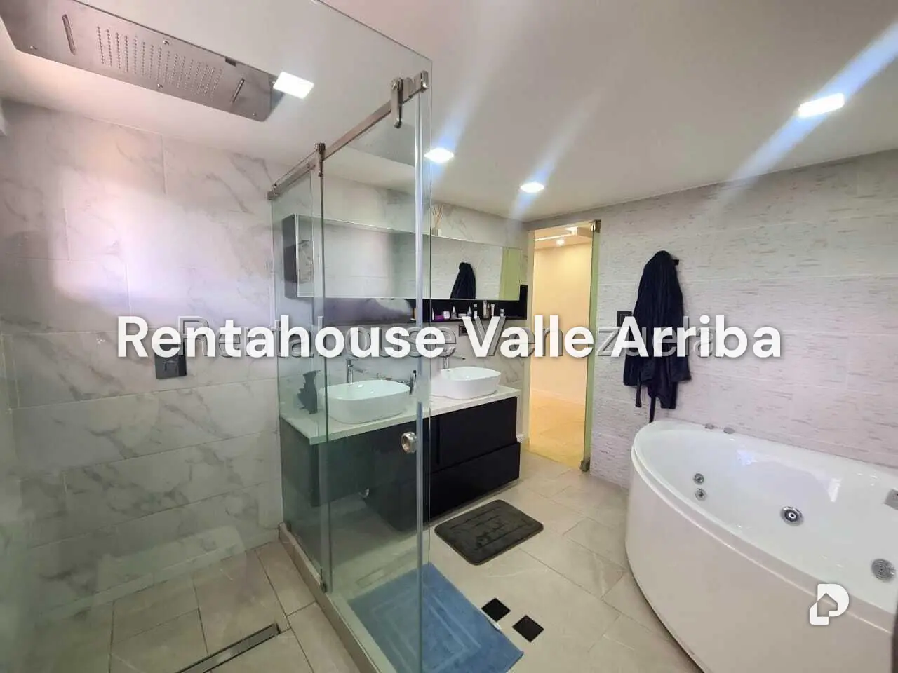 Apartamento en Santa Fe Sur, Caracas – 25