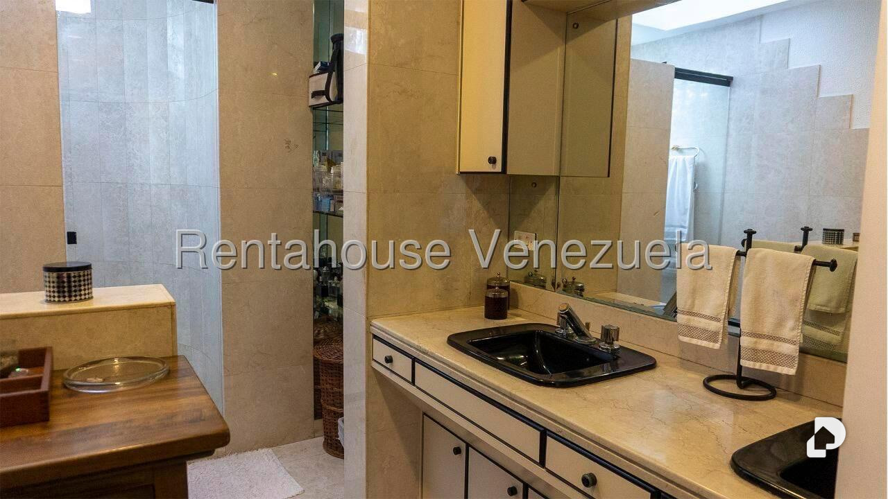Casa en El Peñón, Caracas – 24