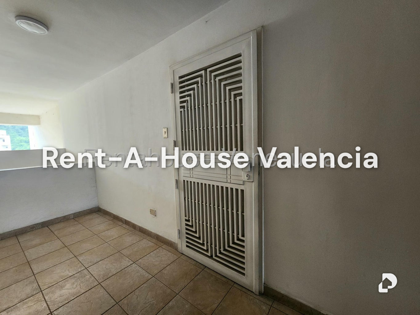 Apartamento en El Parral, Valencia – 2