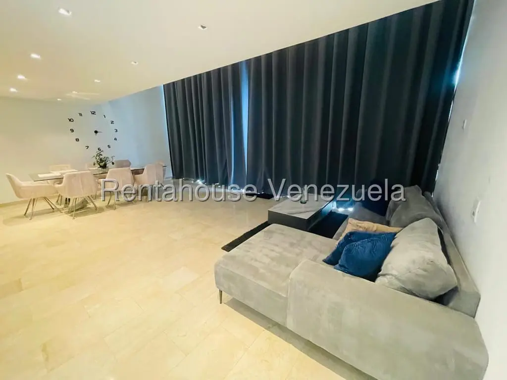 Apartment in La Castellana, Caracas - 1