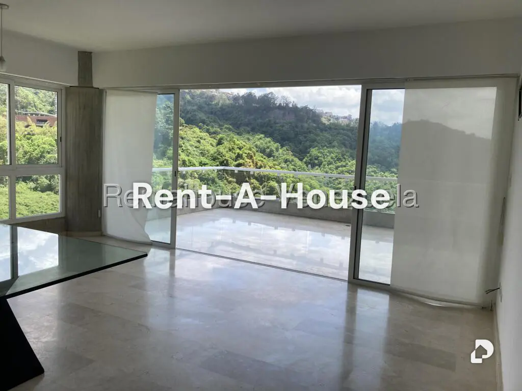 Apartamento en Solar del Hatillo, Caracas – 2