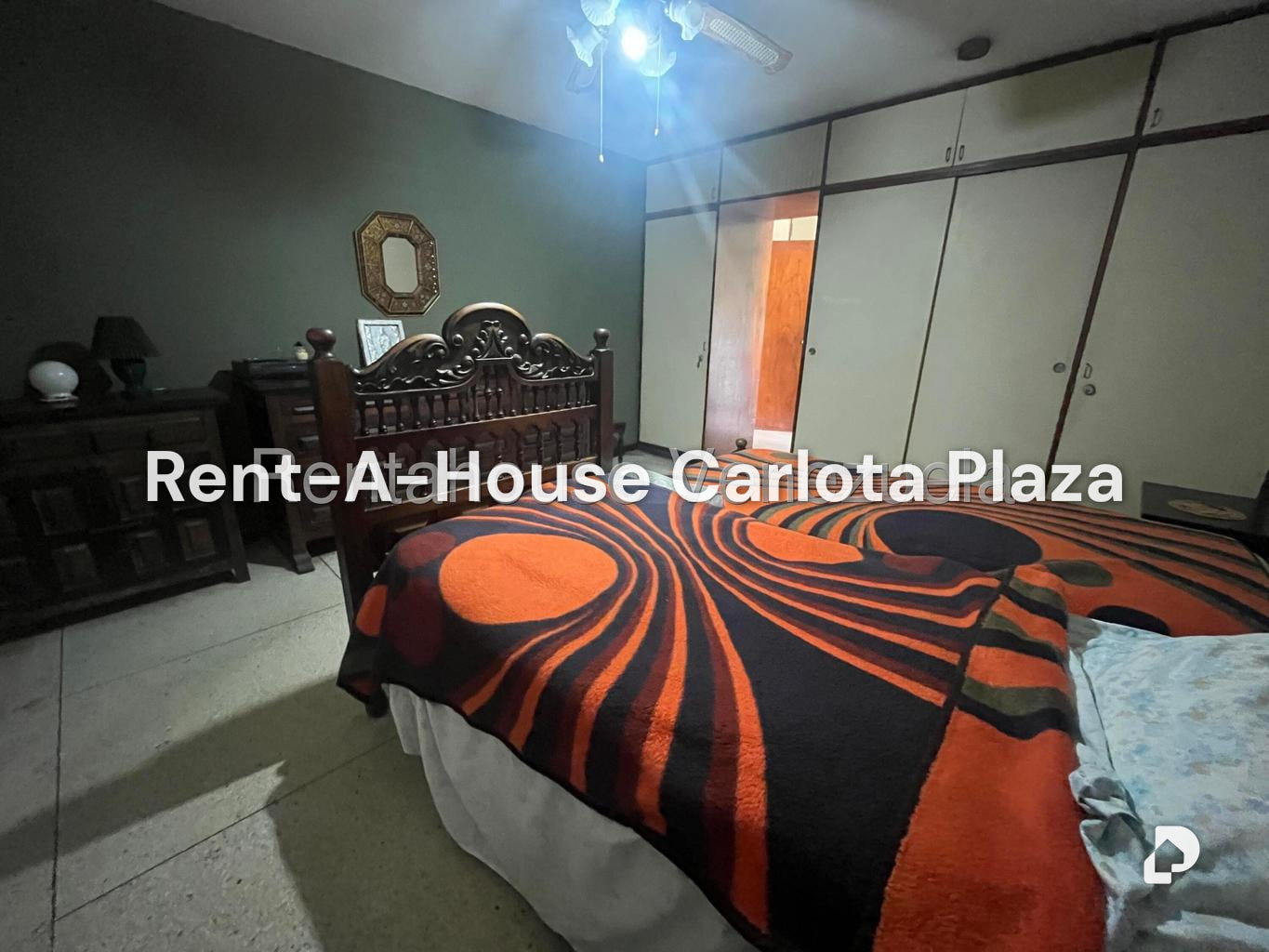 Casa en El Marqués, Caracas – 27