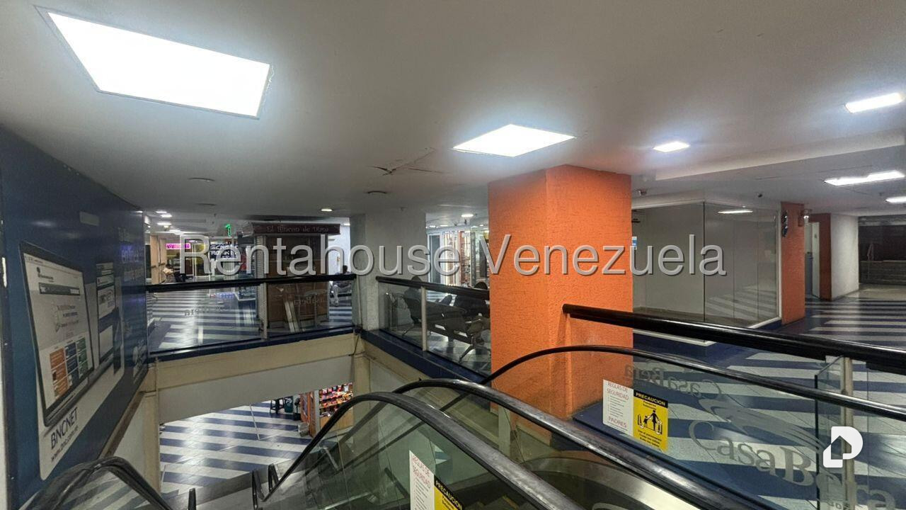 Local comercial en Parroquia La Candelaria, Caracas – 7