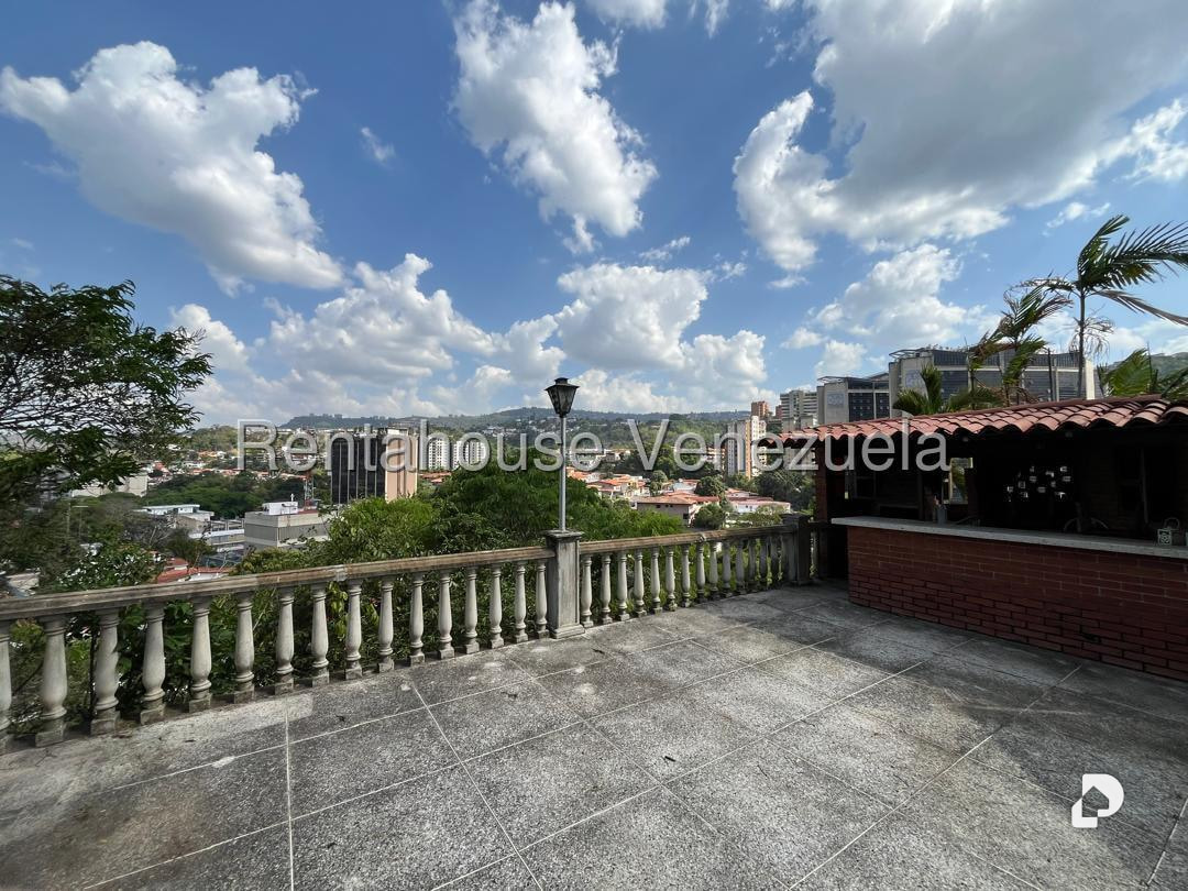 Casa en Macaracuay, Caracas – 13