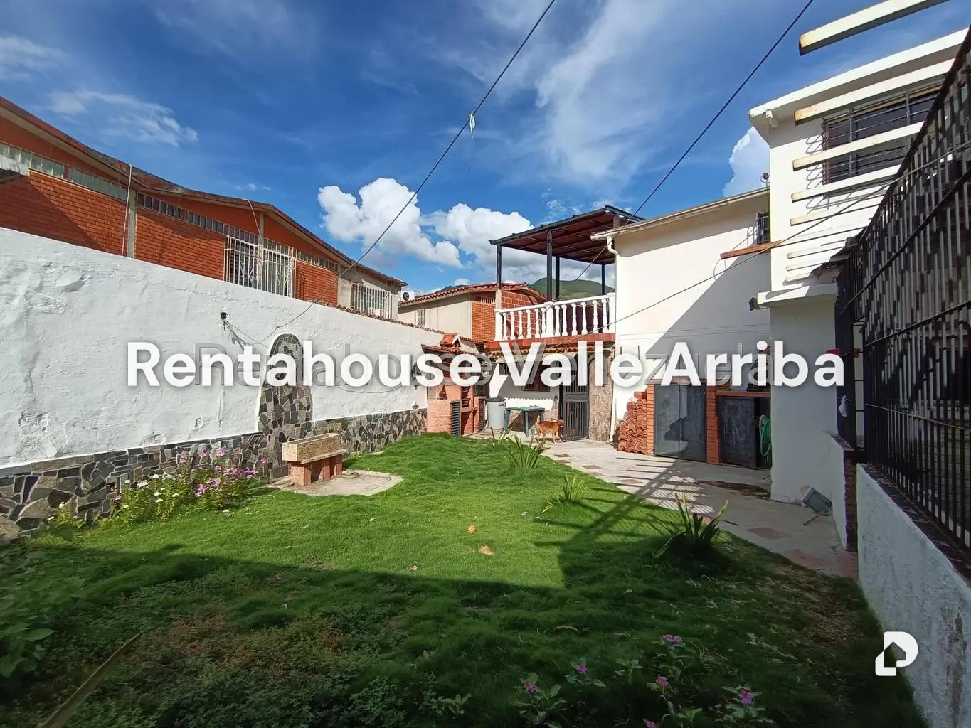 Casa en Valle Arriba, Guatire – 2